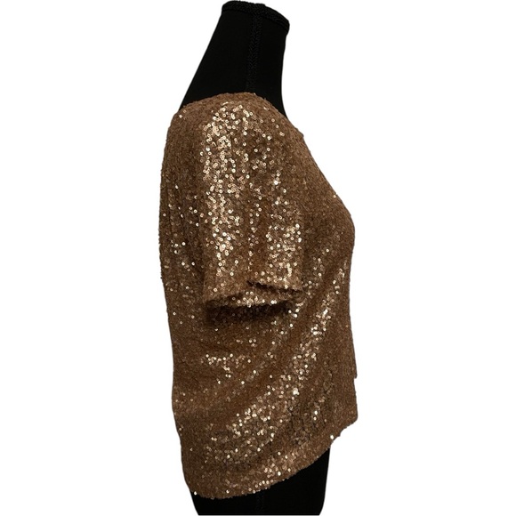 Fun, dazzling sequence top. Size Medium. Foreign exchange. - Picture 2 of 6